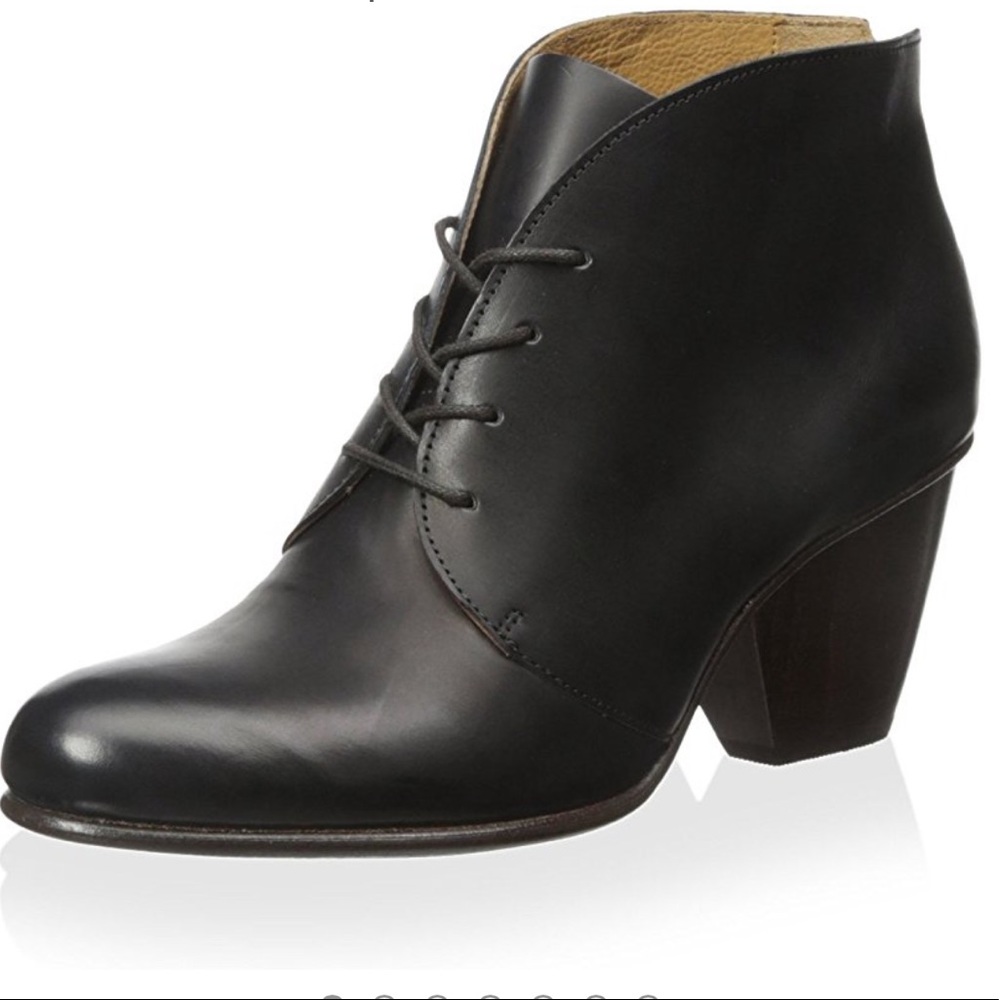 COCLICO Dane lace up booties